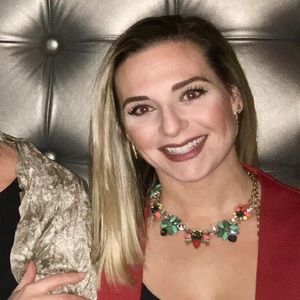 Meet your Posher, Toni